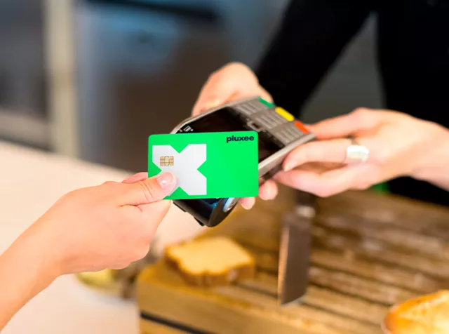 Pluxee card in use