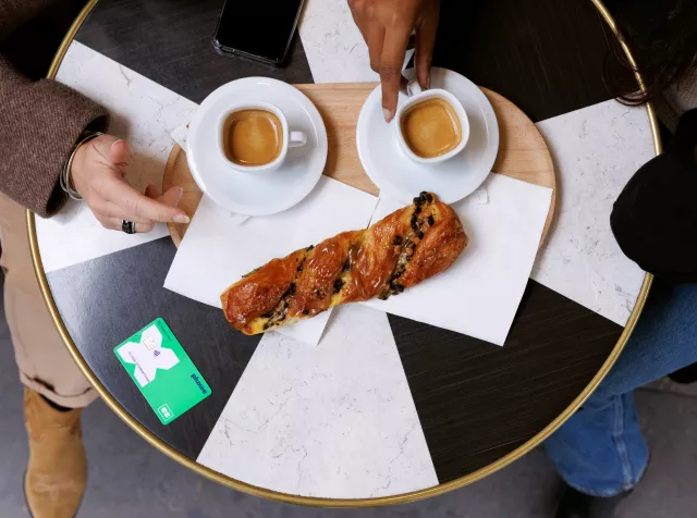 Coffee with pastries and Pluxee card